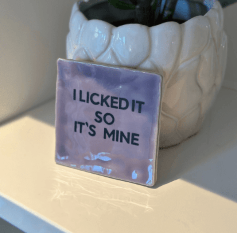 Creatief aan de slag met 10x10 en 13x13 tegeltjes: unieke DIY-projecten op keramiek - Mozaiektegel.com