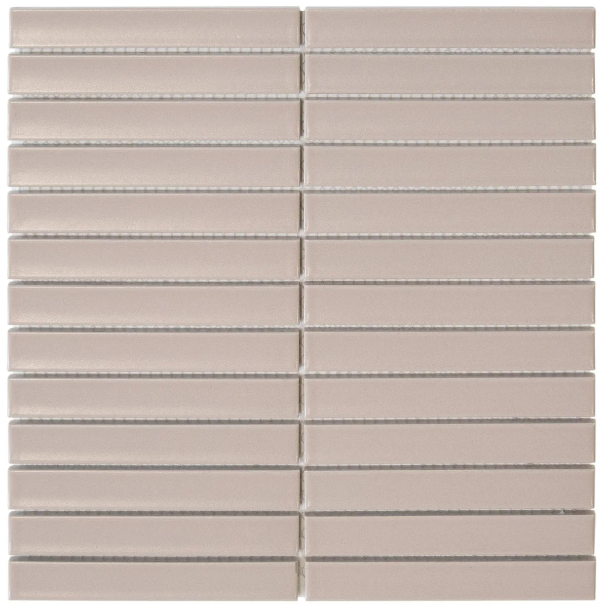moderne stoomcabine met roze iridiscent glasmozaiek
