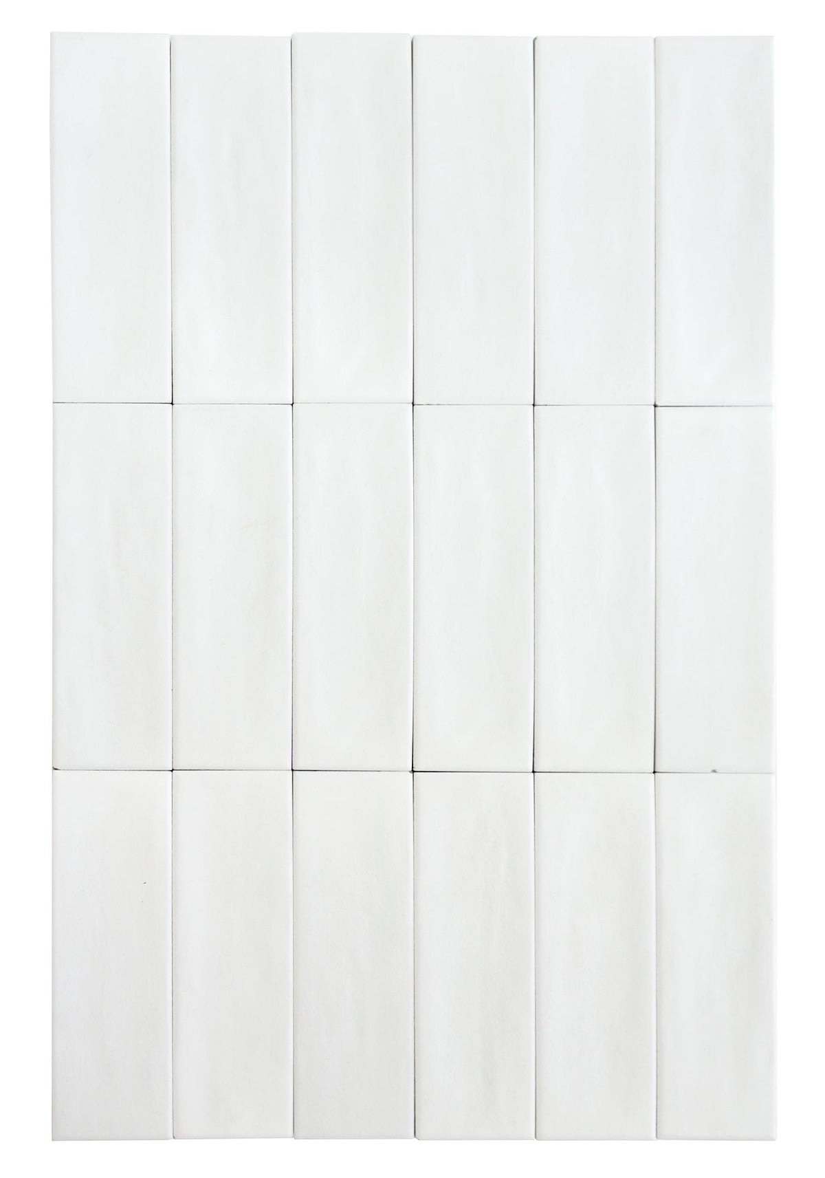 Moderne witte badkamertegels op een hoogglans wand