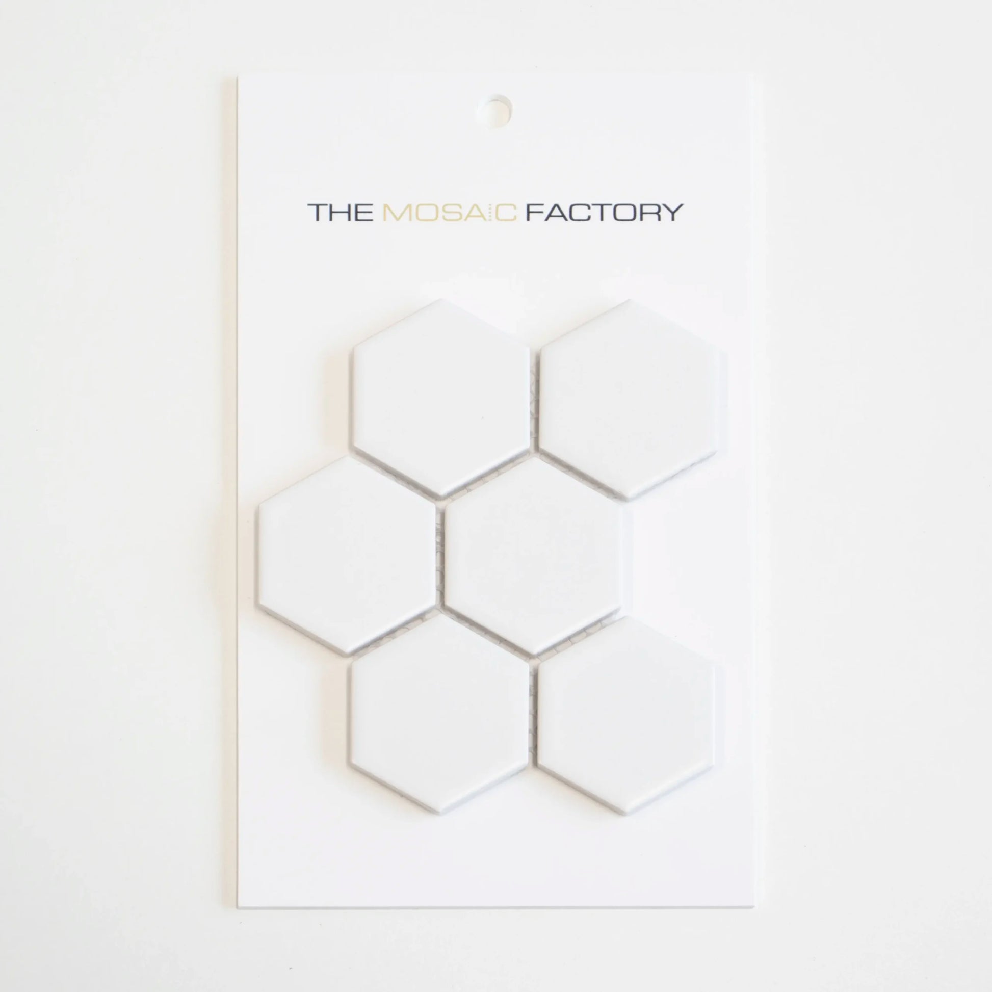 The Mosaic Factory Barcelona Mozaiek Tegel Hexagon - Wit Porselein Geglazuurd 281x325 mm - Mozaiektegel.com