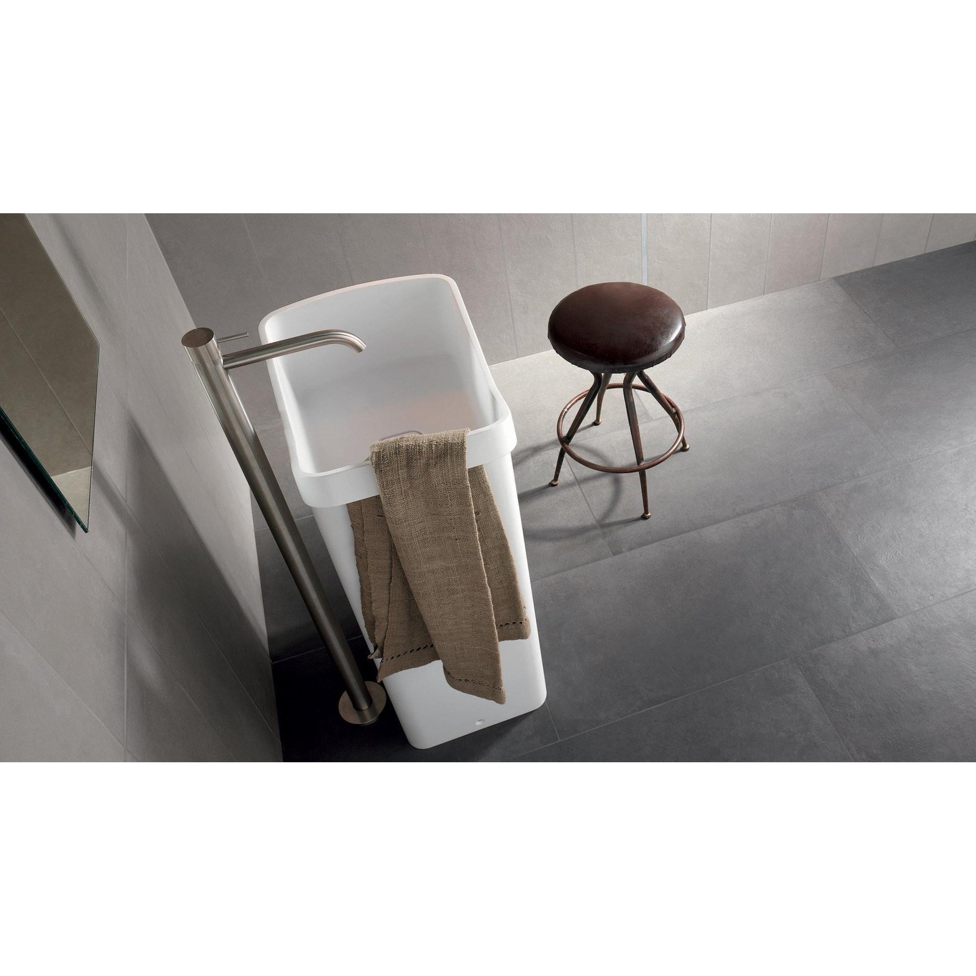 Abk Imoker Docks DKR03200 Vloertegel 300X600 Black 9mm Mat Ret.R9 - Mozaiektegel.com