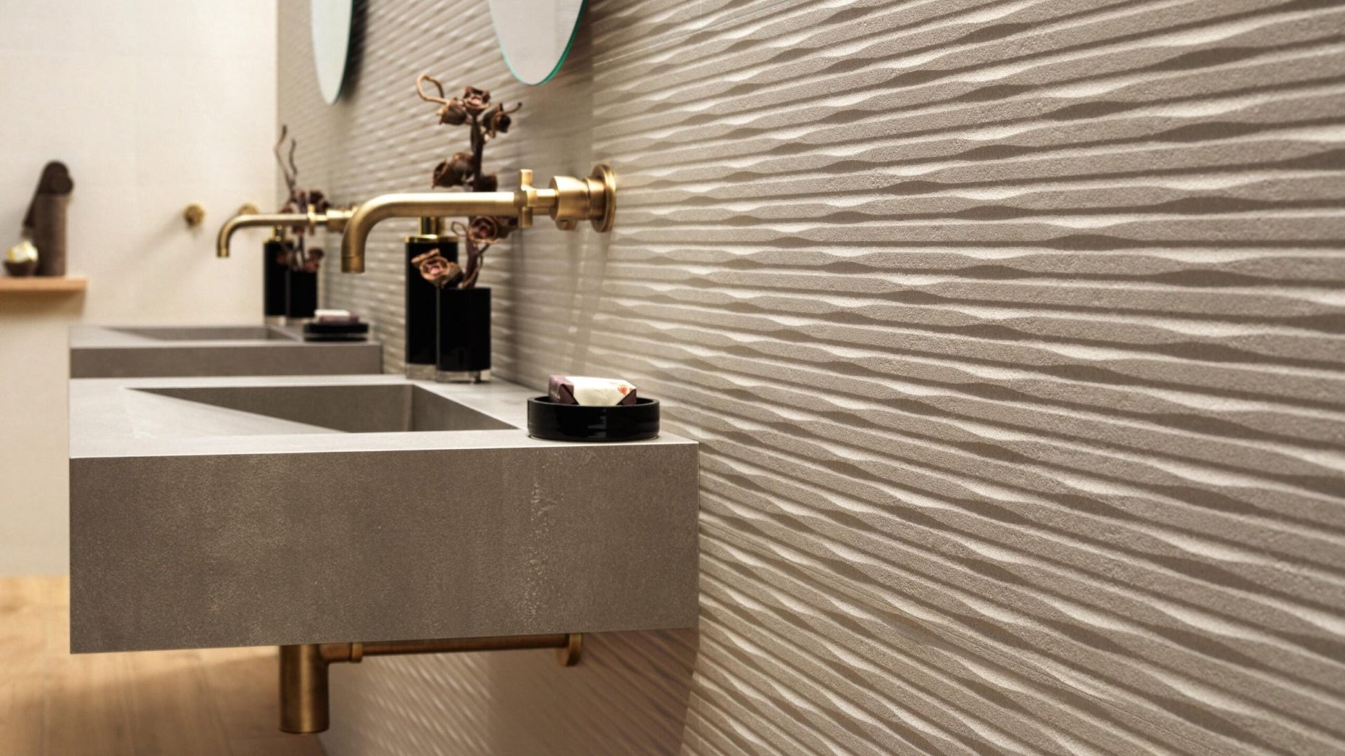 Atlas Concorde 3D Wall Carve A577 wandtegel 40x80cm 8,5mm mat rect. whittle ivory - Mozaiektegel.com