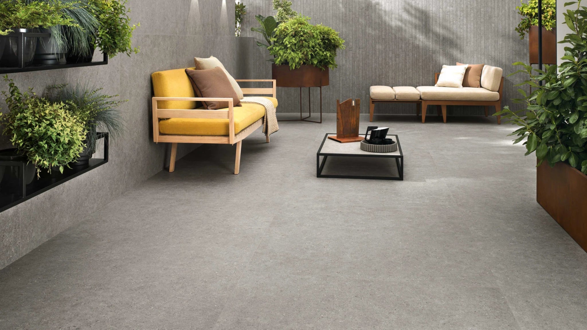 Atlas Concorde Boost Stone A6RM vloertegel 60x60cm 9mm mat rect. R10 grey - Mozaiektegel.com