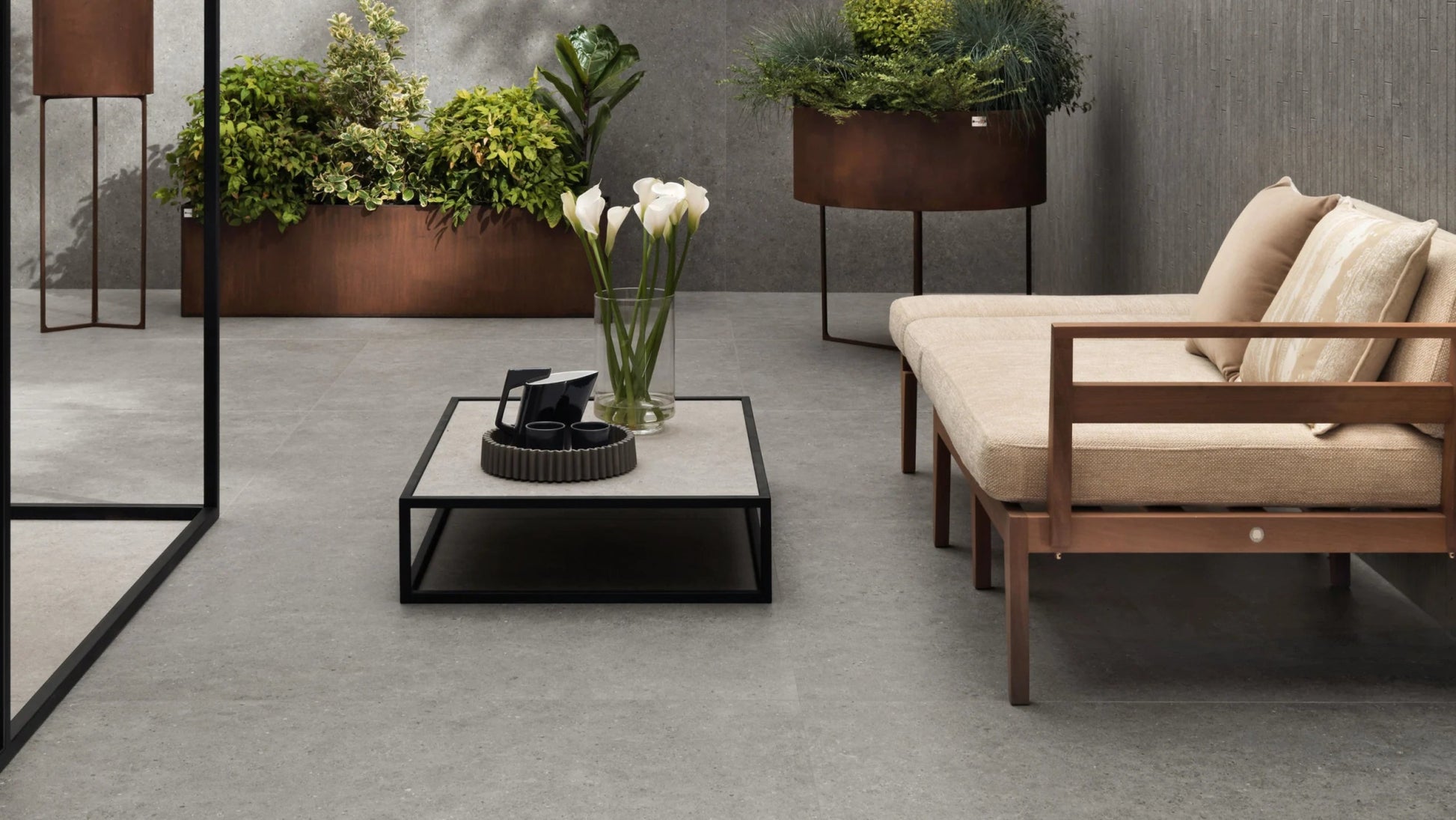 Atlas Concorde Boost Stone A6RM vloertegel 60x60cm 9mm mat rect. R10 grey - Mozaiektegel.com