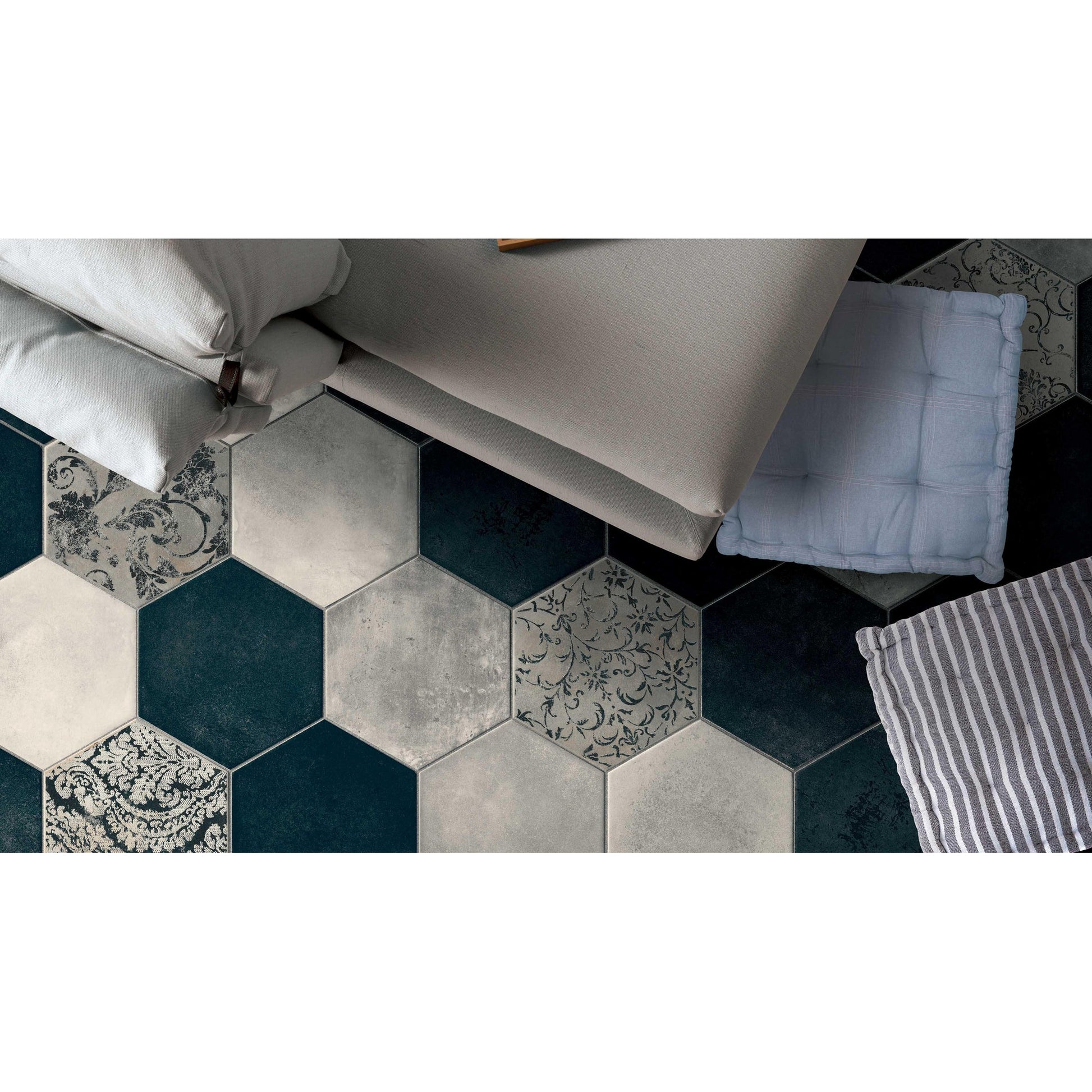 Cir Miami 1063333 VLtegel 6 - kant 240X277 Dust Grey 10mm Mat R10 - Mozaiektegel.com