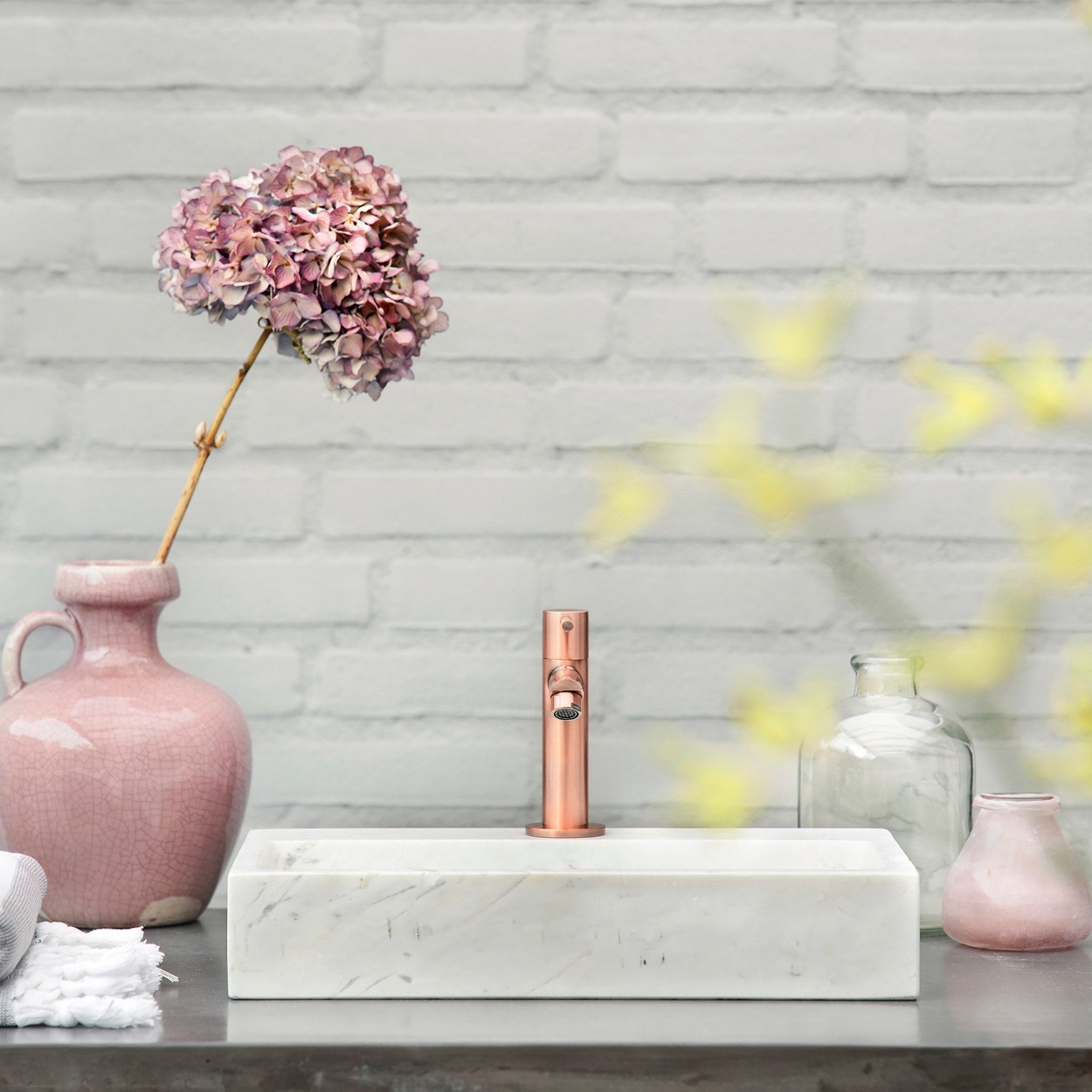 Differnz Flat fontein marmer - 38 x 24 x 8 cm - wit - Mozaiektegel.com