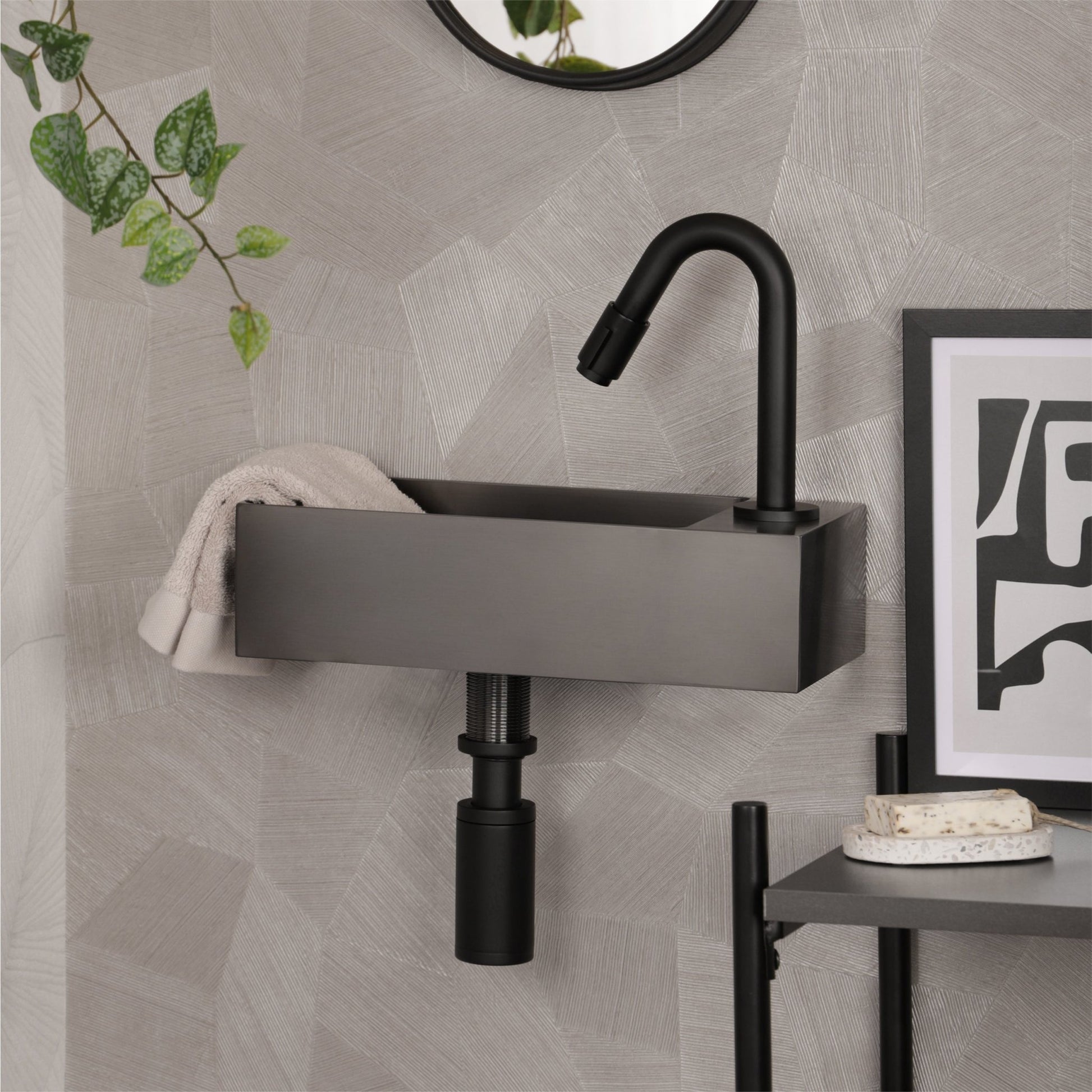 Differnz koudwaterkraan gebogen - 19 cm - mat zwart - Mozaiektegel.com