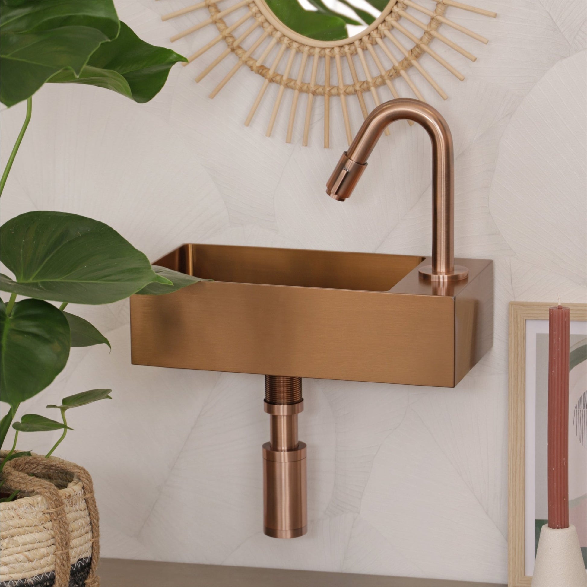 Differnz koudwaterkraan gebogen - 19 cm - rood koper - Mozaiektegel.com