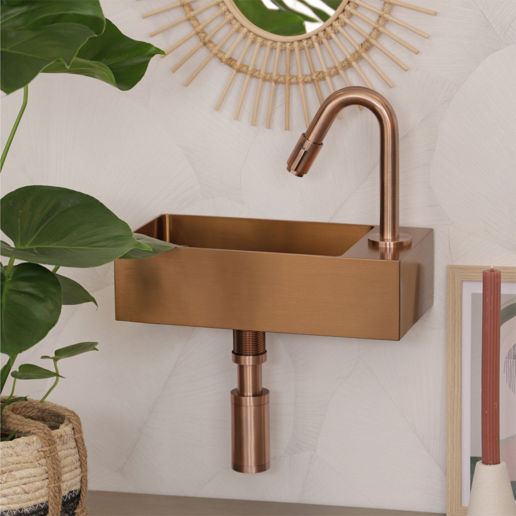 Differnz koudwaterkraan gebogen - 19 cm - rood koper - Mozaiektegel.com