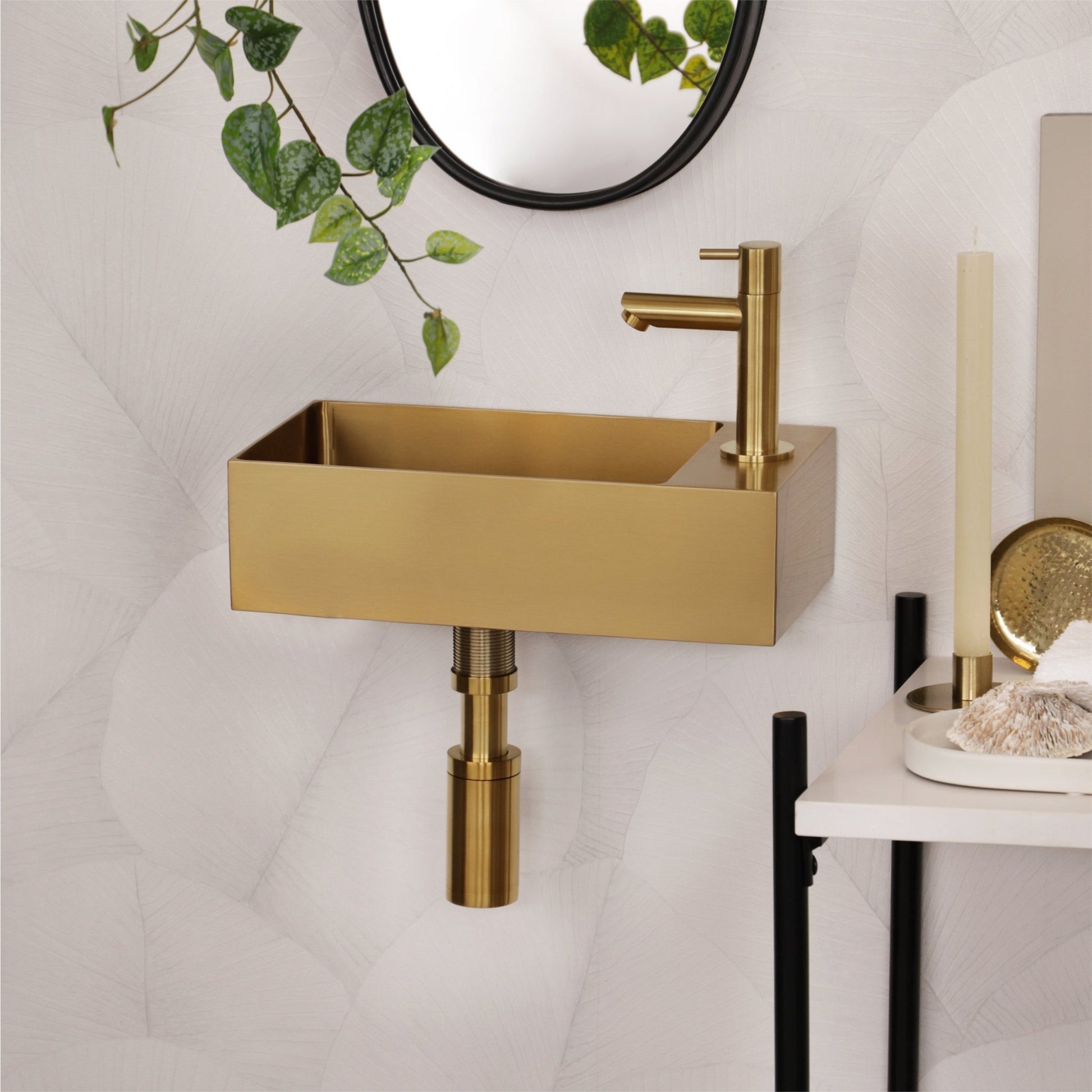 Differnz koudwaterkraan recht - mat goud - Mozaiektegel.com