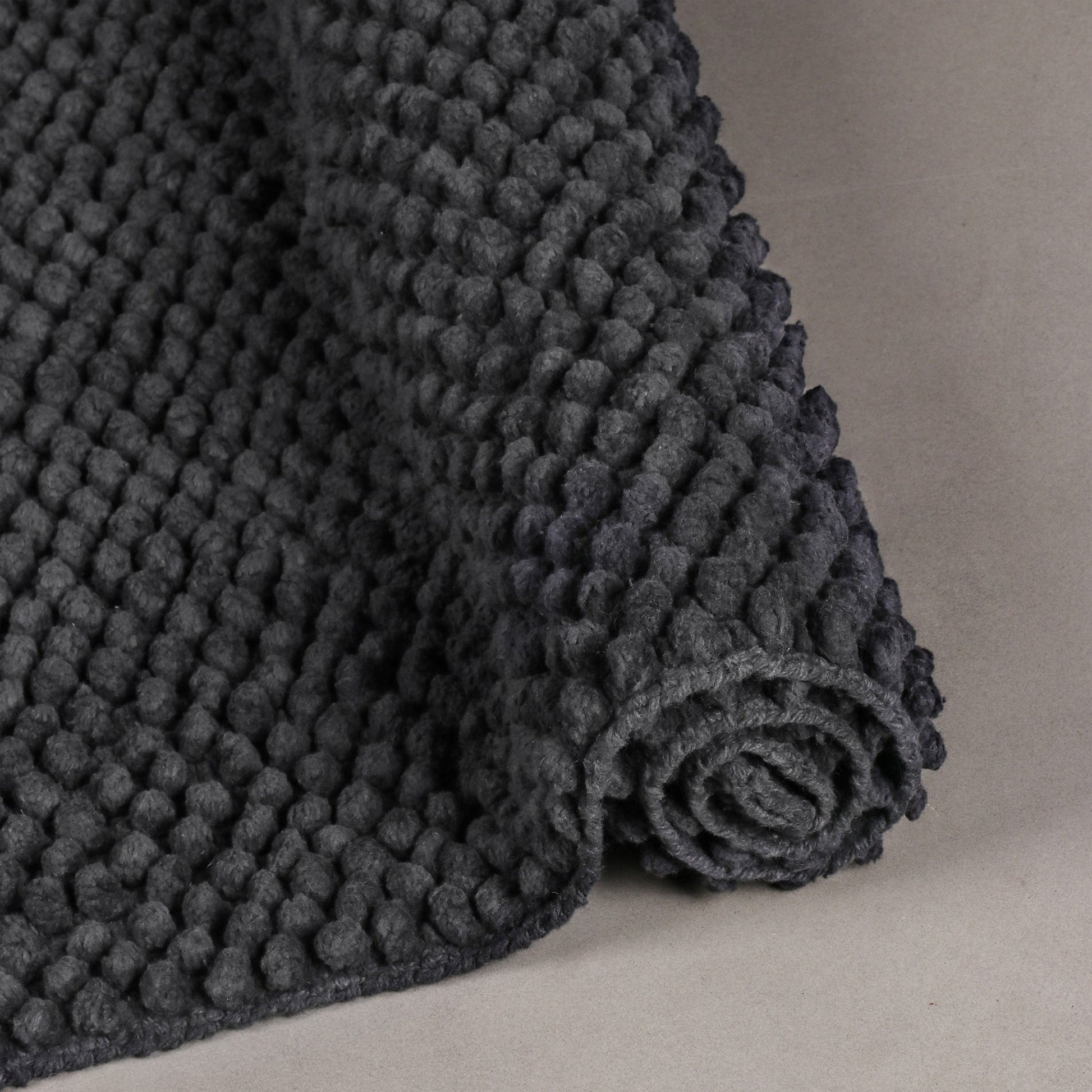 Differnz Popcorn badmat 100% katoen - geschikt voor vloerverwarming - 50 x 80 cm - antraciet - Mozaiektegel.com