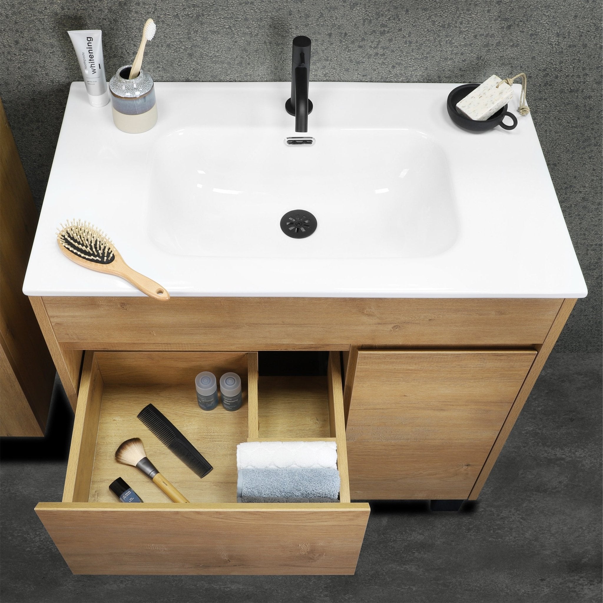 Differnz Sofi onderkast FSC® | licht eiken | 80 x 72 x 45.5 cm - Mozaiektegel.com