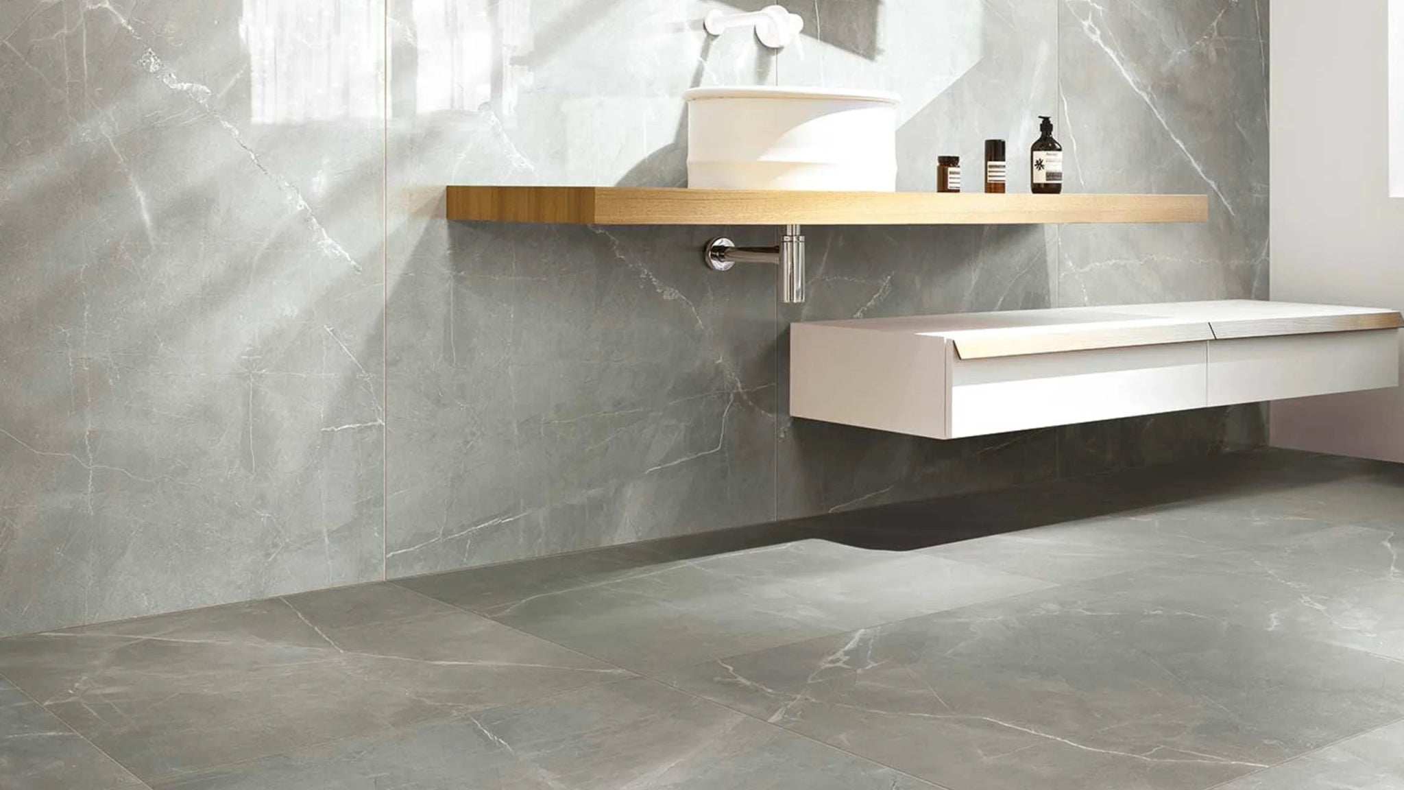 Florim Timeless 744872 Vloertegel 600X600 Grey 9Mm Glans Ret. - Mozaiektegel.com