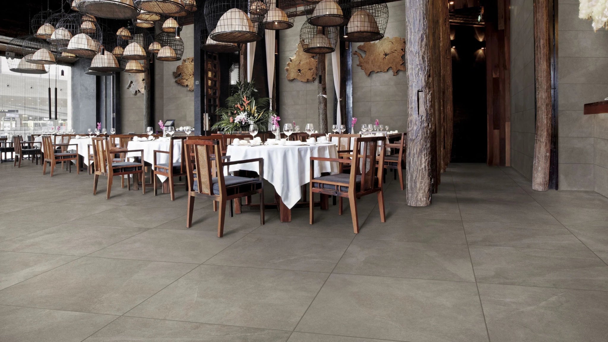 JOS. Disi Vloertegel 300X300 Grey 10mm Mat Ret.R10 - Mozaiektegel.com