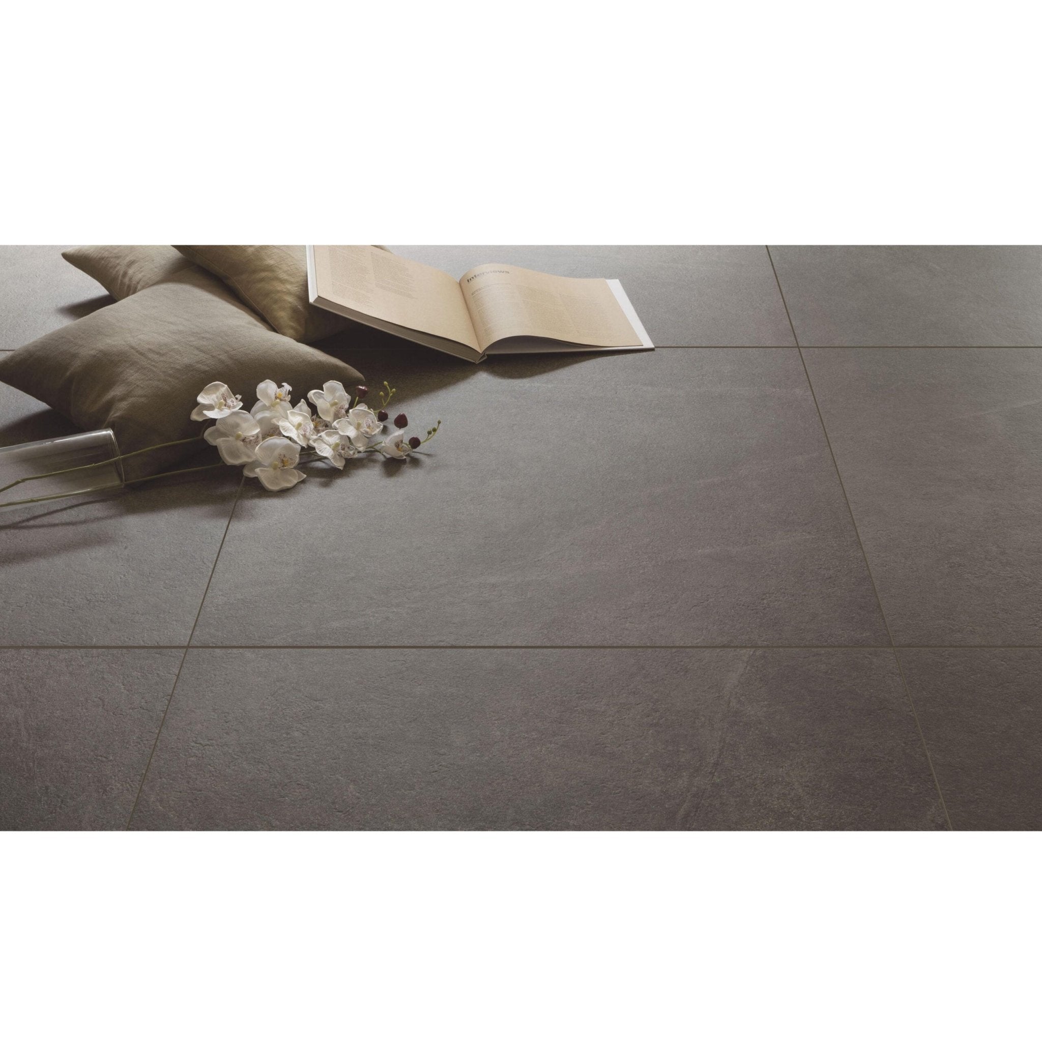 JOS. Disi Vloertegel 300X600 Anthracite 9mm Mat Ret.R10 - Mozaiektegel.com