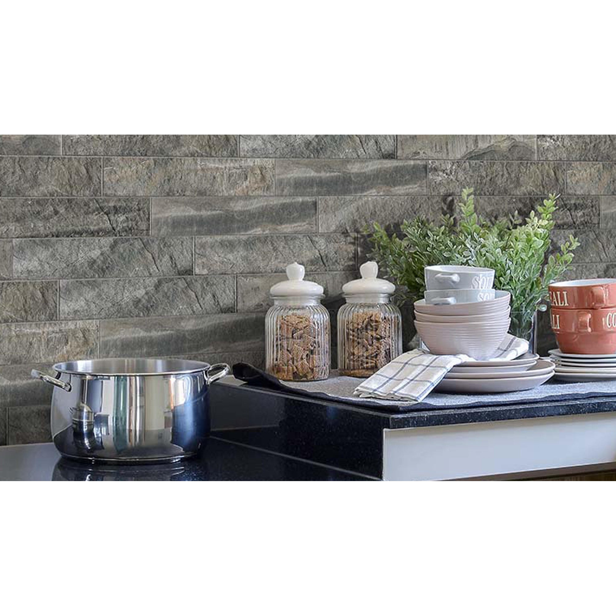 Keradom Minerali 075KMIGR Vloertegel 075X385 Grafite 9mm Mat R10 - Mozaiektegel.com