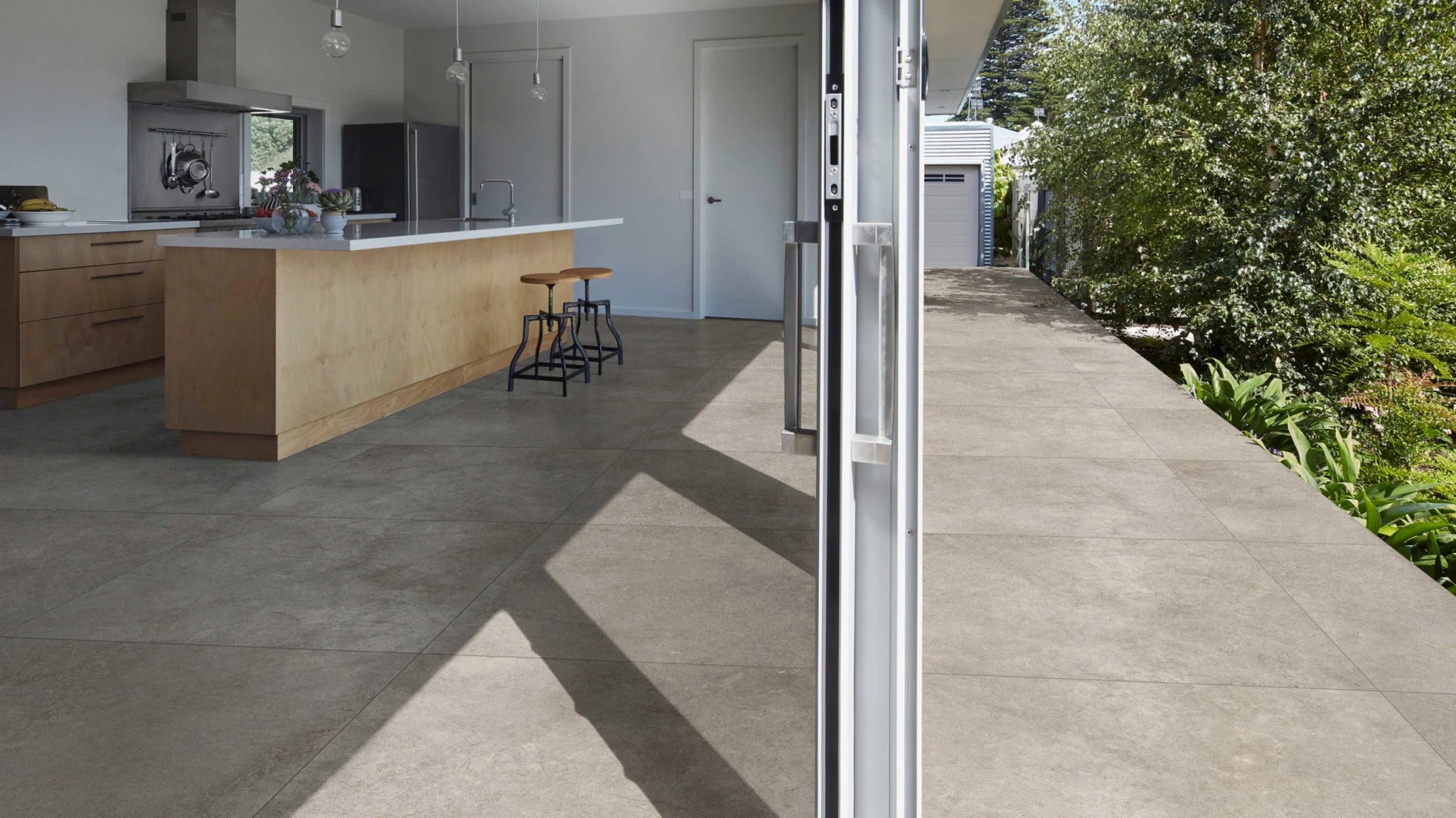 Ragno Richmond RCDV Vloertegel 600X600 Musk 8,5mm Mat Ret.R10 - Mozaiektegel.com