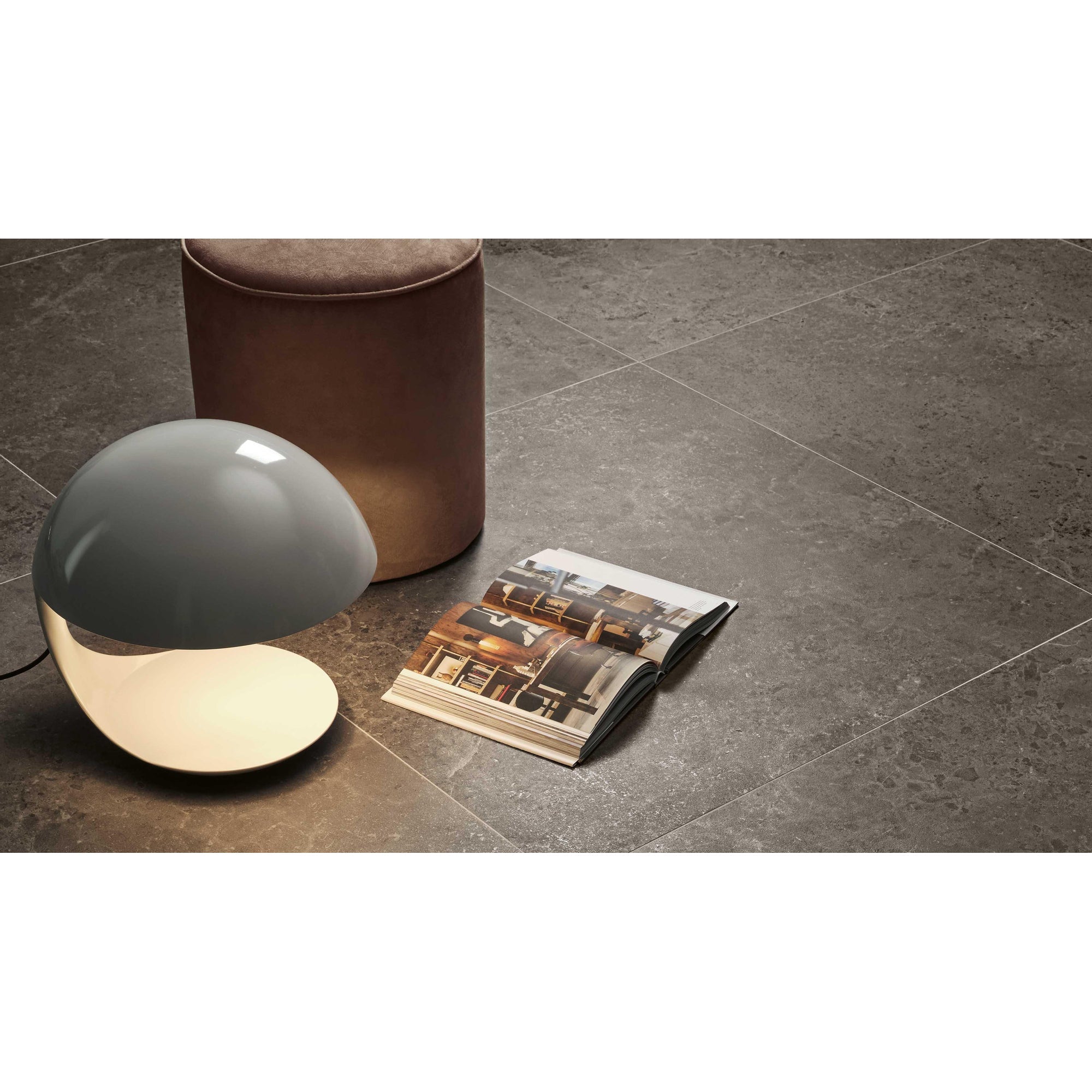 Serenissima Concreta 1081505 Vloertegel 1000X1000 Antracite 8,5Mm Mat Ret.R10 - Mozaiektegel.com