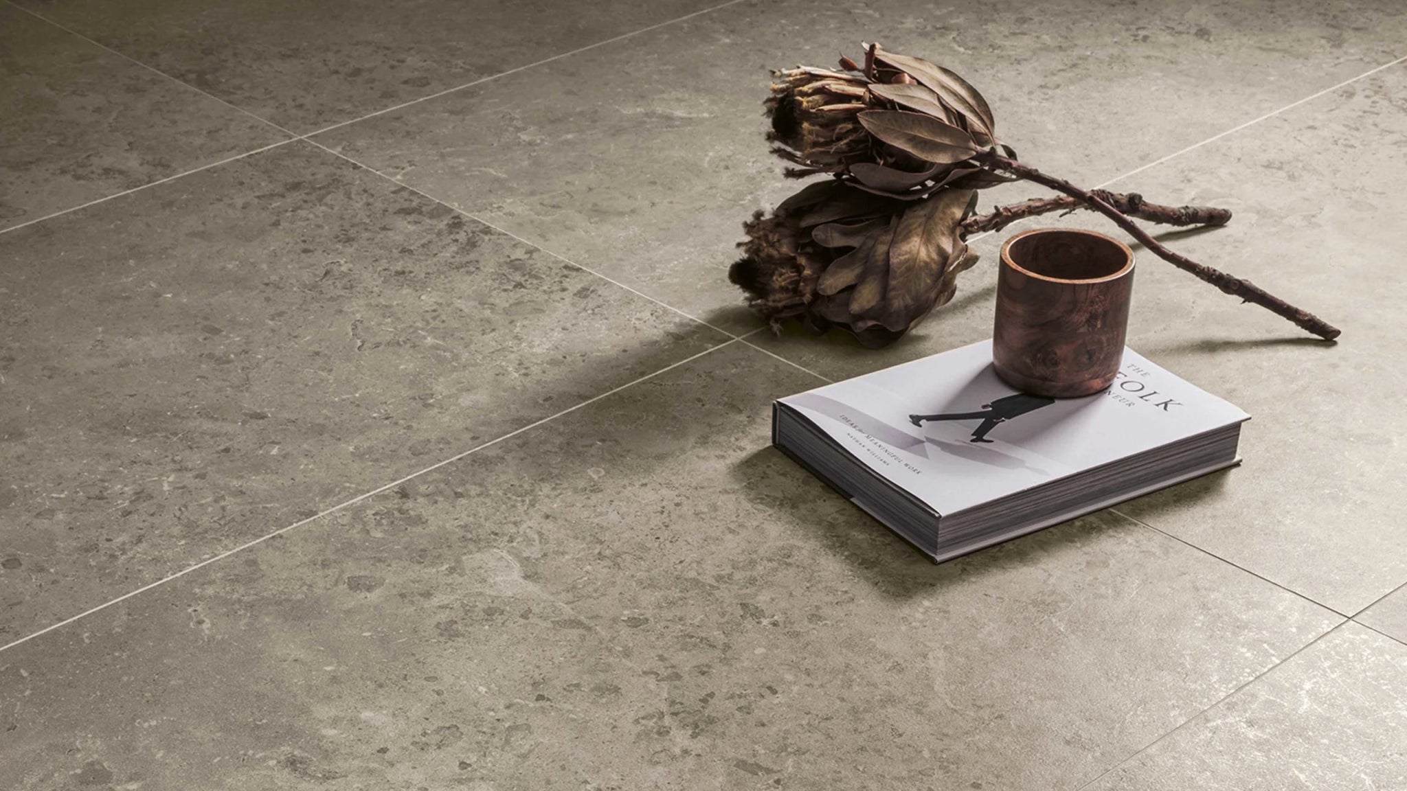 Serenissima Concreta 1081646 Vloertegel 1200X1200 Ecru 9,5Mm Mat Ret.R10 - Mozaiektegel.com