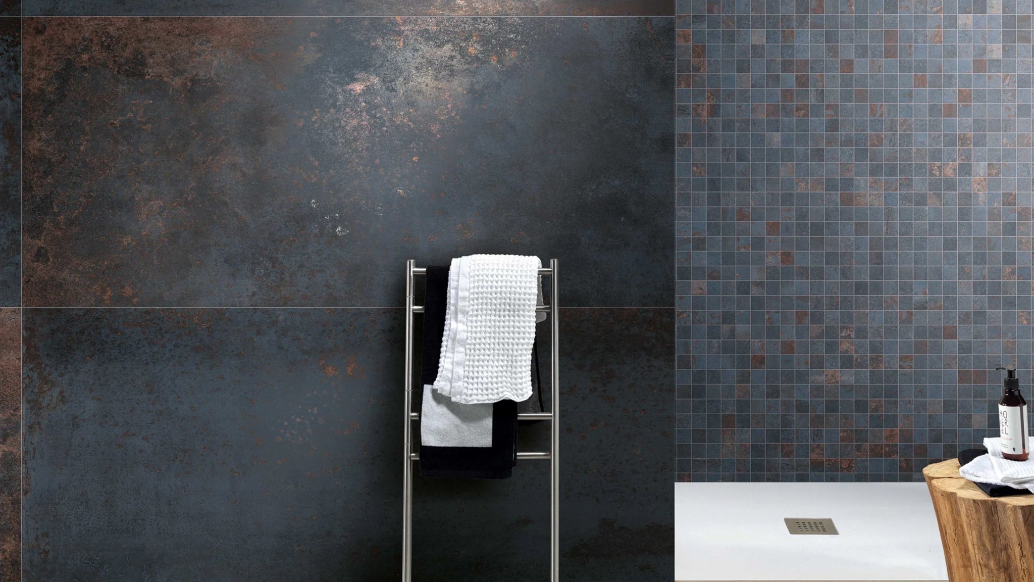 Serenissima Costruire 1062817 VLtegel Decor 300X1200 Nero 10mm Mat Ret.R10 - Mozaiektegel.com