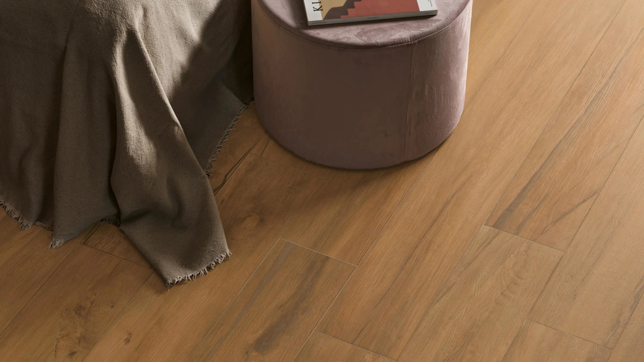 Serenissima I Lecci 1086643 Vloertegel 200X1800 Oliato 8,5mm Mat Ret.R10 - Mozaiektegel.com