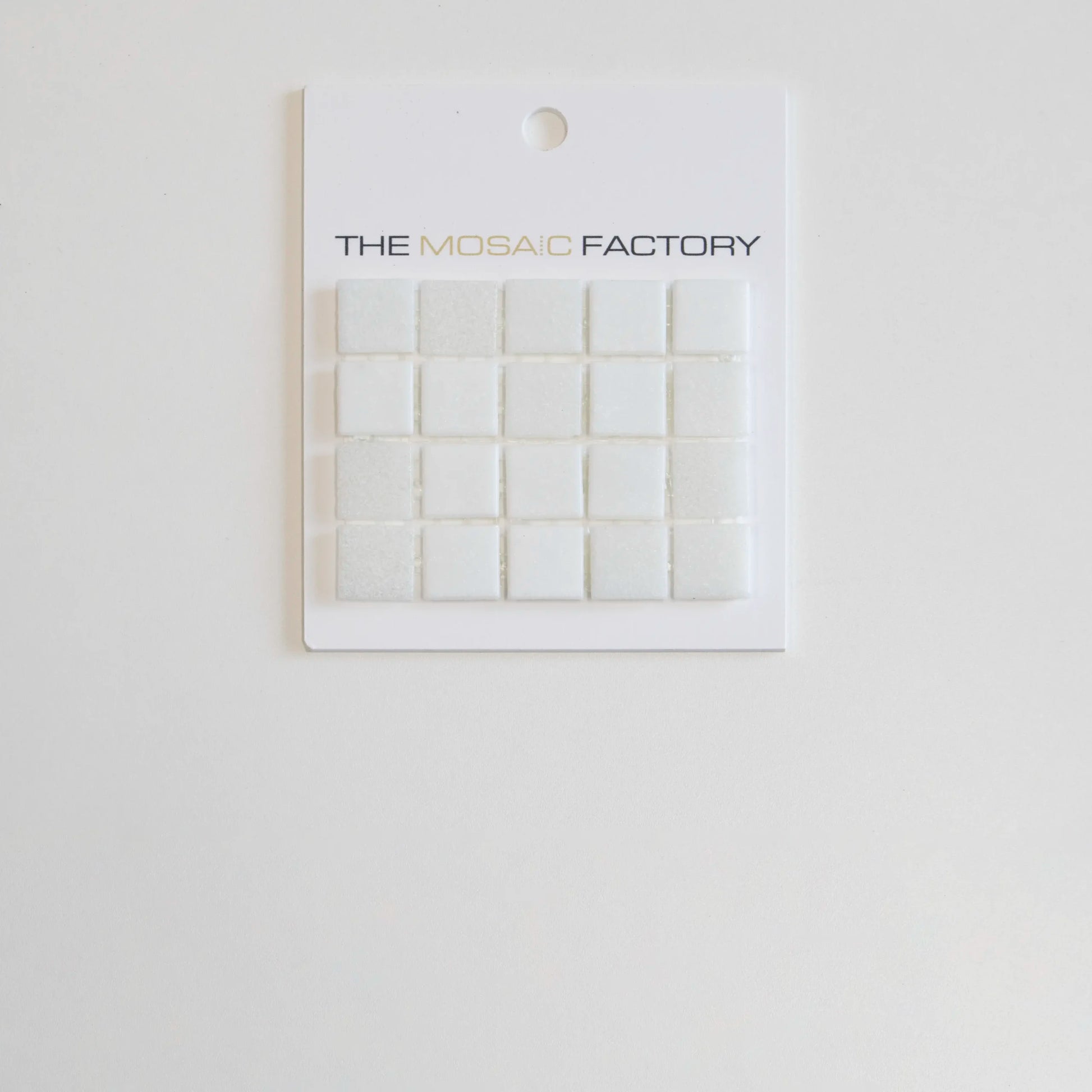 The Mosaic Factory Amsterdam Mozaiek Tegel Vierkant - Witte Mix Glas Basic 322x322 mm - Mozaiektegel.com