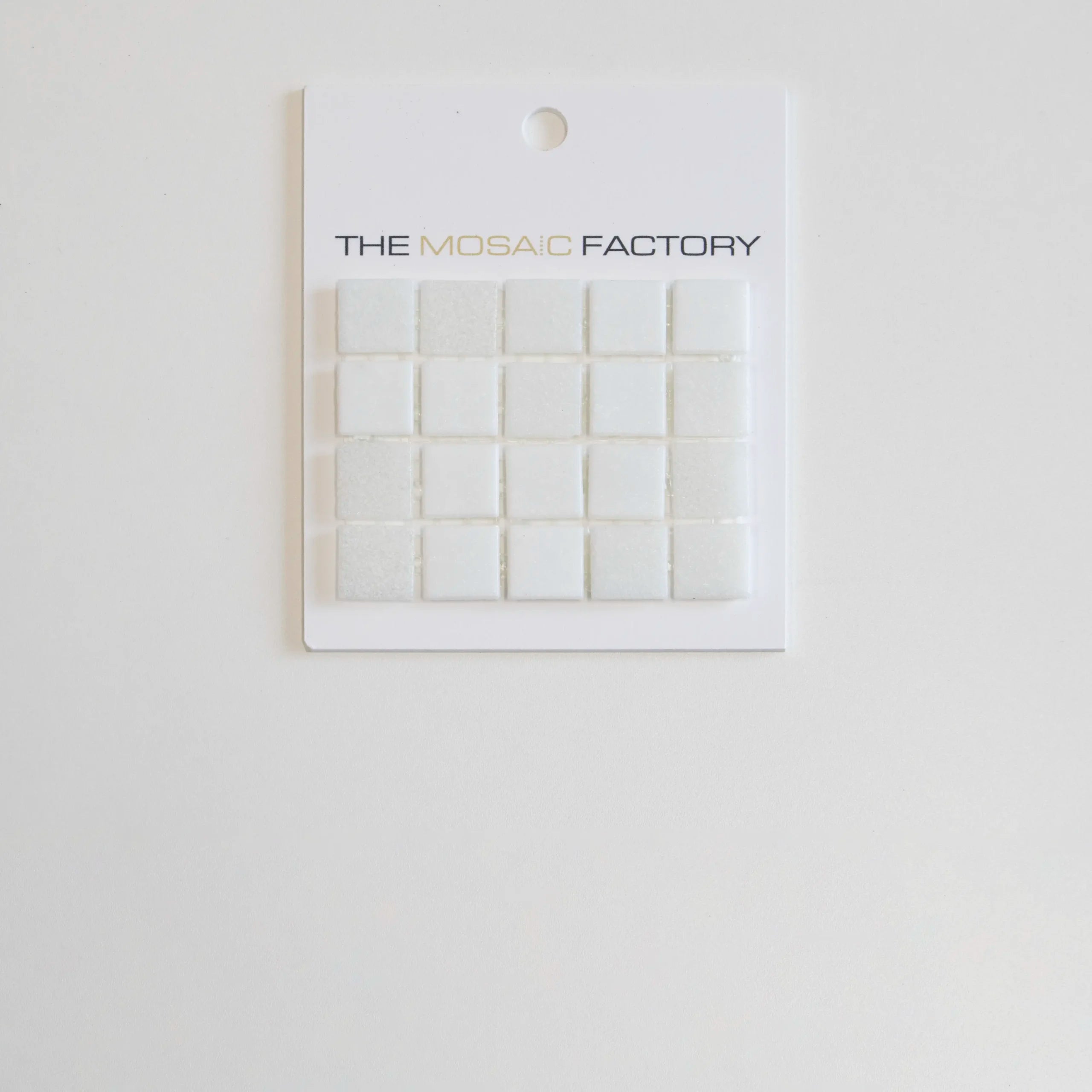 The Mosaic Factory Amsterdam Mozaiek Tegel Vierkant - Witte Mix Glas Basic 322x322 mm - Mozaiektegel.com