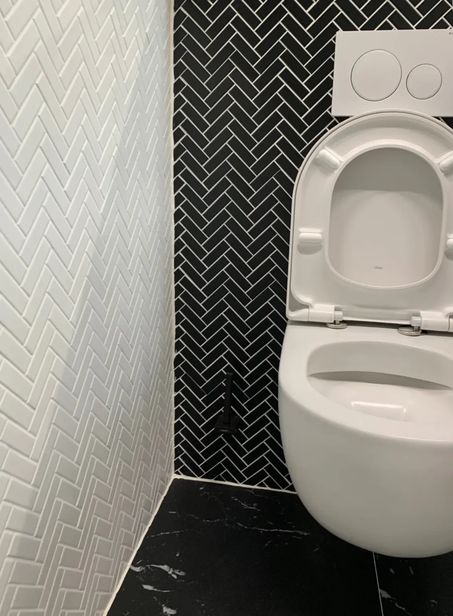 The Mosaic Factory Paris Mozaiek Tegel Visgraat - Extra Wit Porselein Geglazuurd 247x318 mm, wc