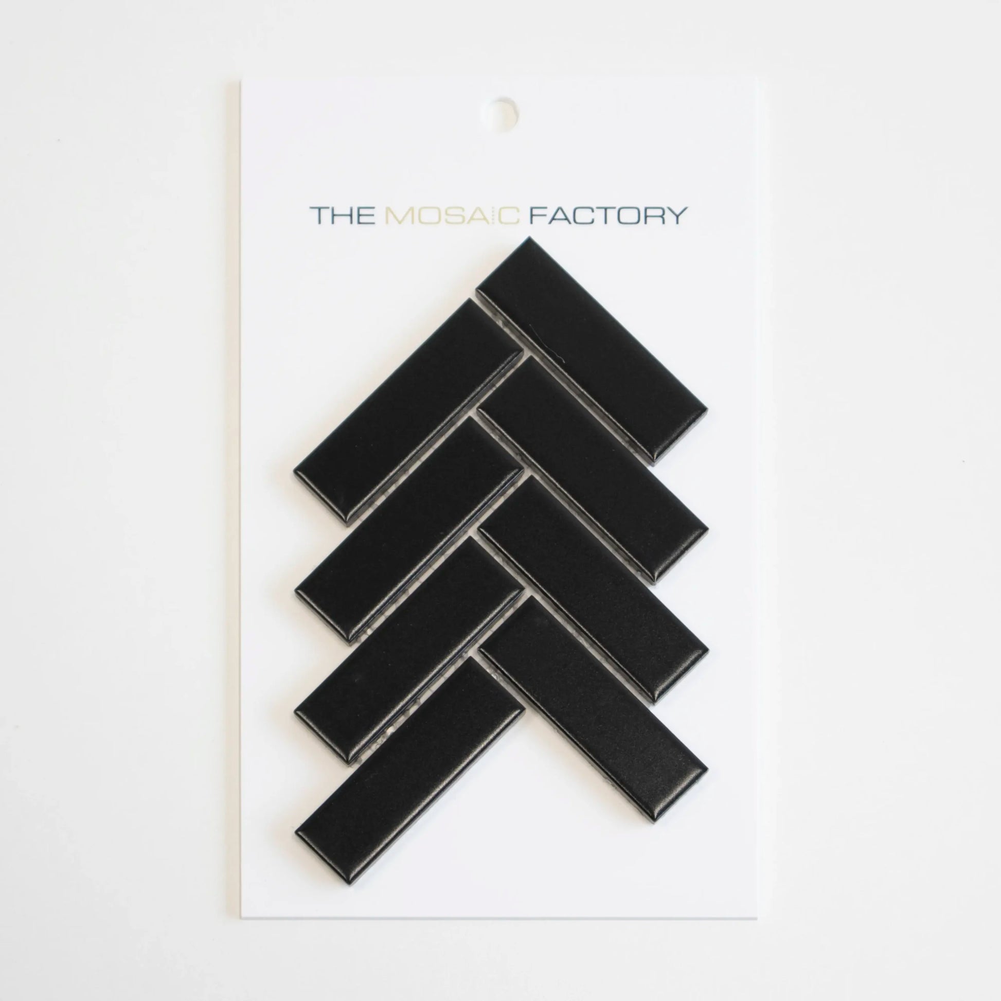 The Mosaic Factory Paris Mozaiek Tegel Visgraat - Extra Zwart Porselein Geglazuurd 247x318 mm - Mozaiektegel.com