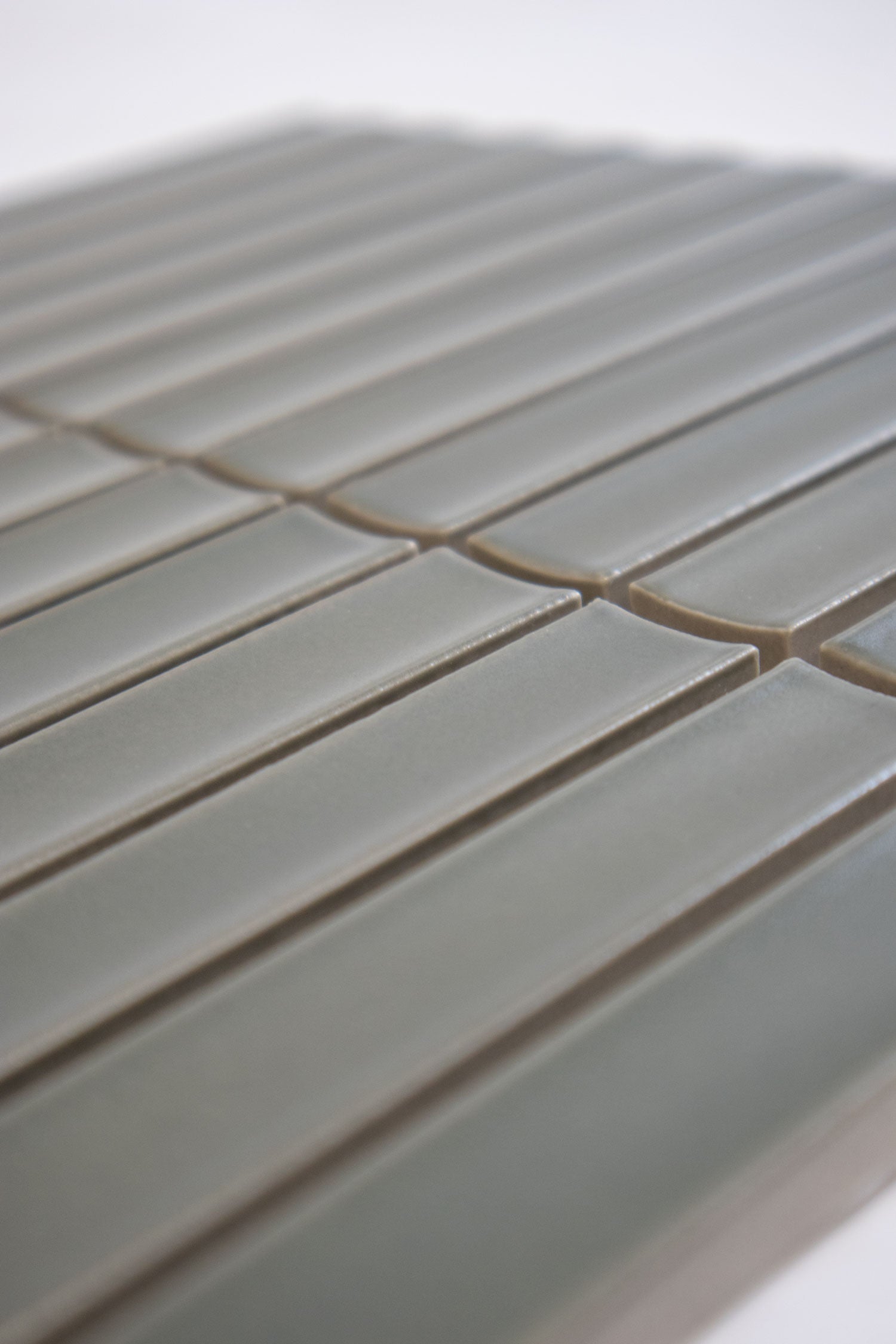 The Mosaic Factory Sevilla Mozaïek Tegel Kitkat Vinger - Army Groen Porselein Geglazuurd 296x299 mm - Mozaiektegel.com