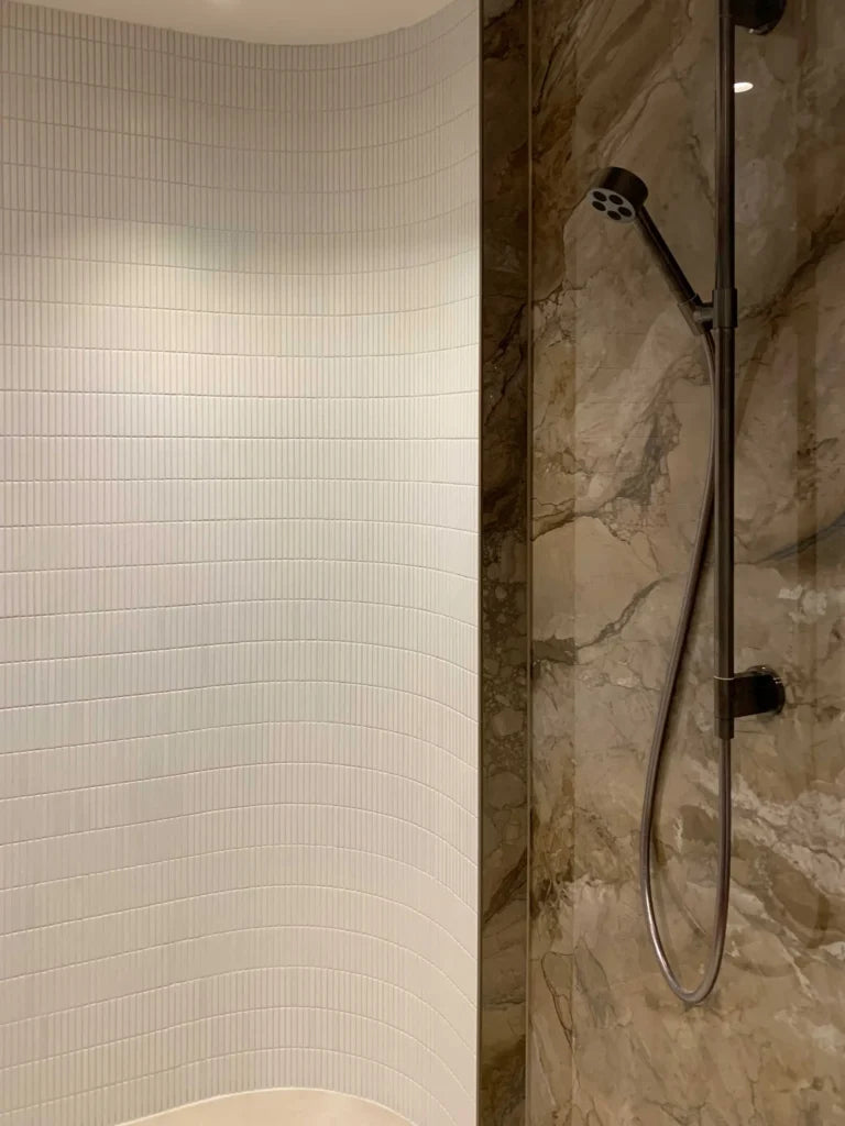 The Mosaic Factory Sevilla Mozaïek Tegel Mini Kitkat Vinger - Wit Mat Porselein Geglazuurd 282x308 mm, douche dichtbij