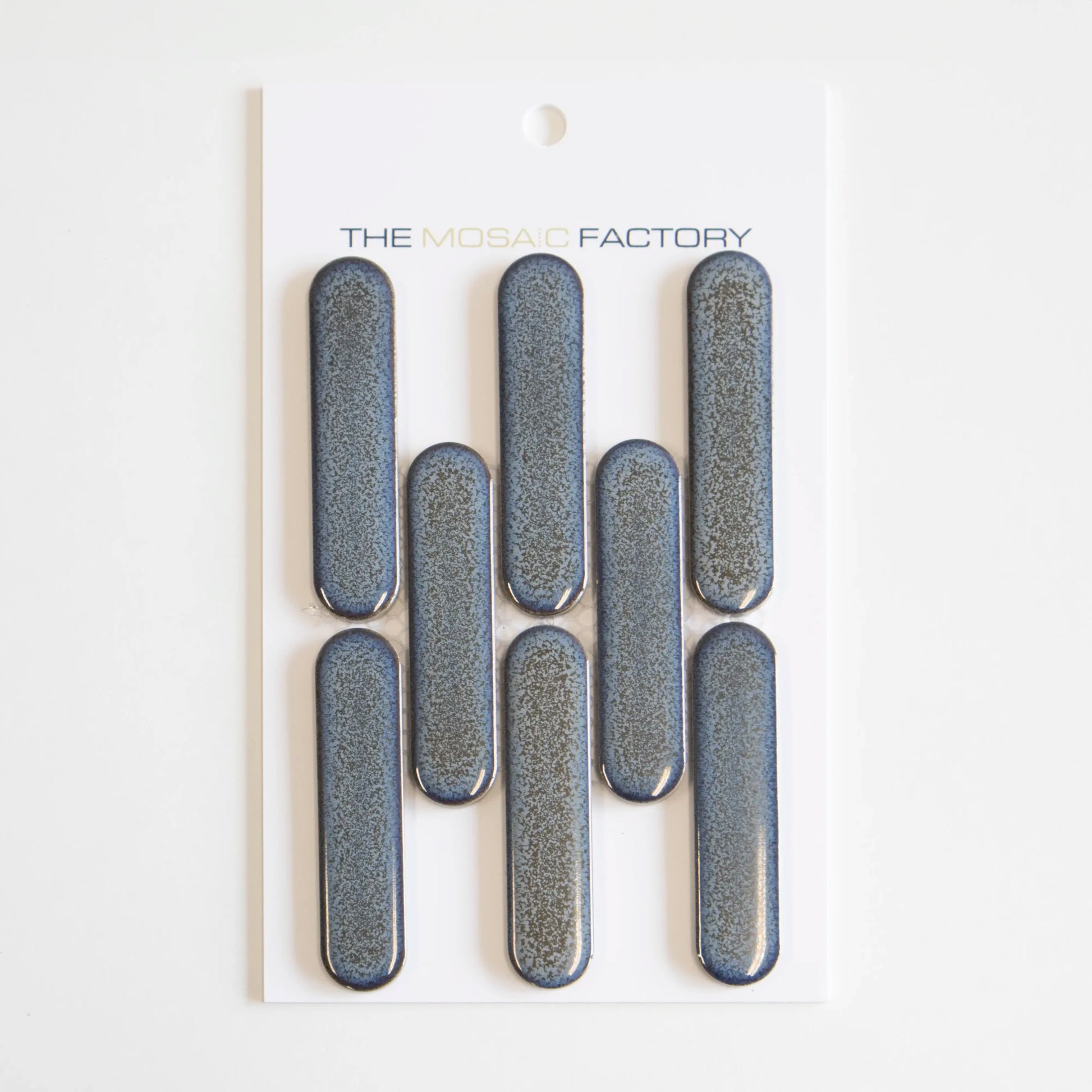 The Mosaic Factory Sevilla Mozaïek Tegel Ovaal Vinger - Grijs Blauw Gespikkeld Porselein Geglazuurd 300x300 mm - Mozaiektegel.com