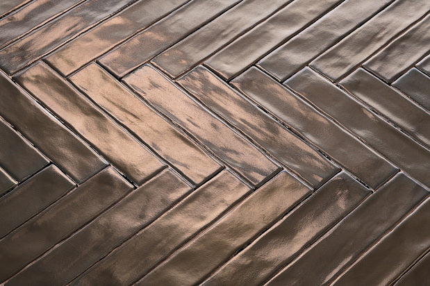 Dateg Wandtegel Handvorm Aged Bronze 5x25 - Mozaiektegel.com