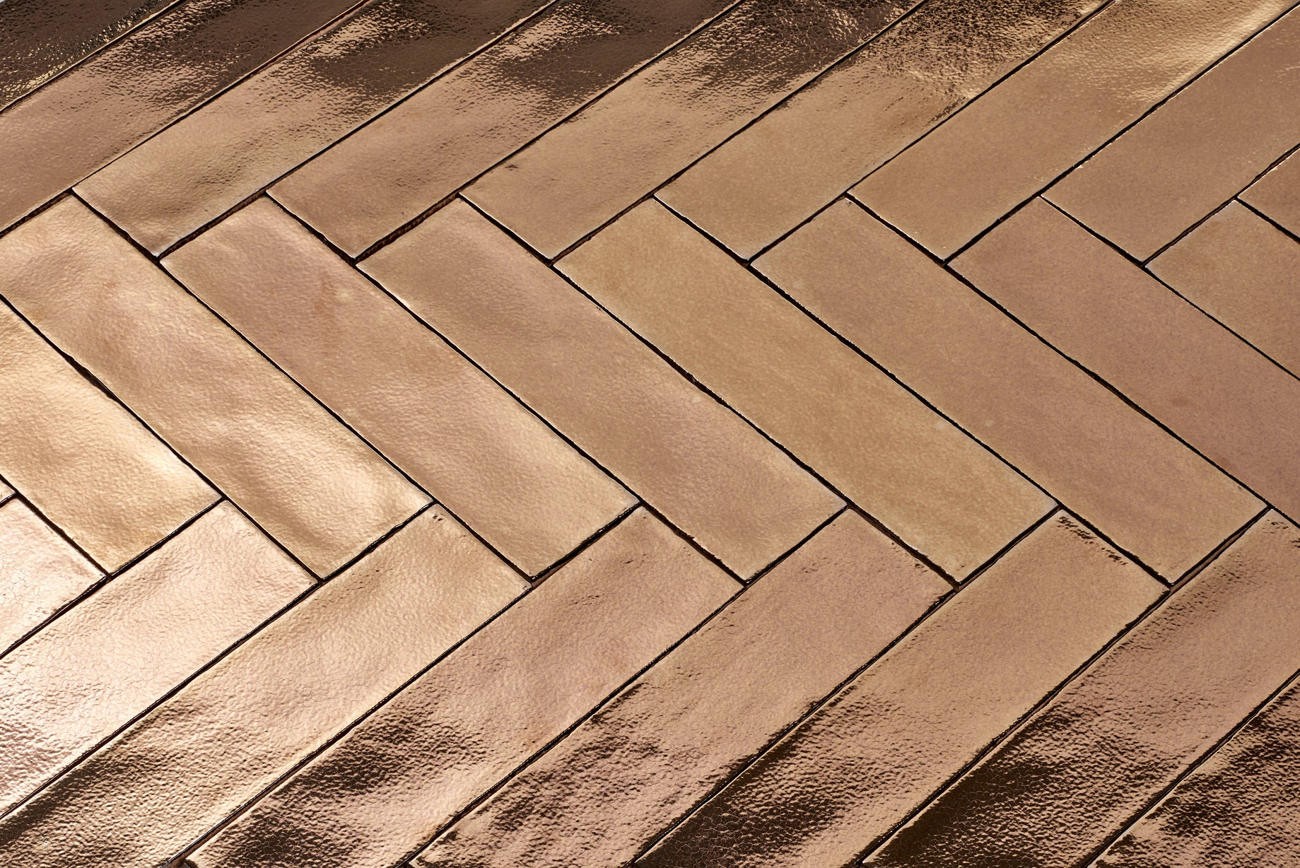 Dateg wandtegel handvorm Goud 7,5x30 - Mozaiektegel.com